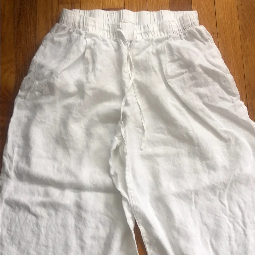 ZARA GORGEOUS LINEN WIDE PANTS LIGHT WEAR AS SEEN IN CROTCH Elegant White large